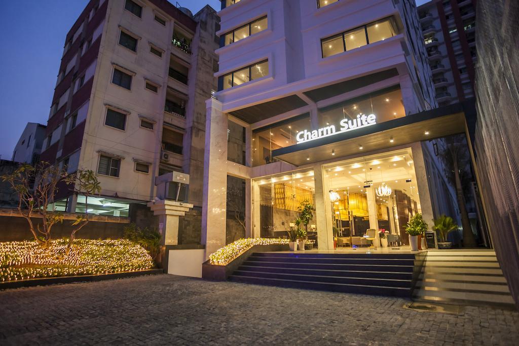 Charm Suite Residence Saigon Ho Chi Minh City Exterior photo