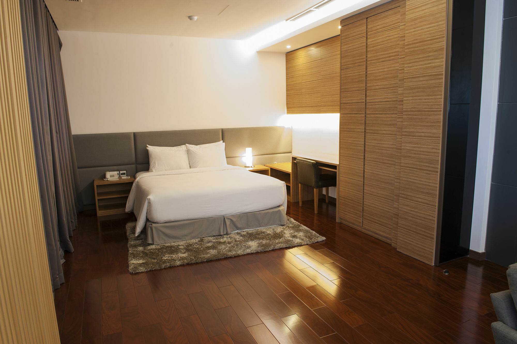 Charm Suite Residence Saigon Ho Chi Minh City Exterior photo
